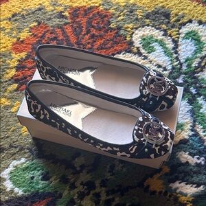 michael kors animal print/square toe ballet flats